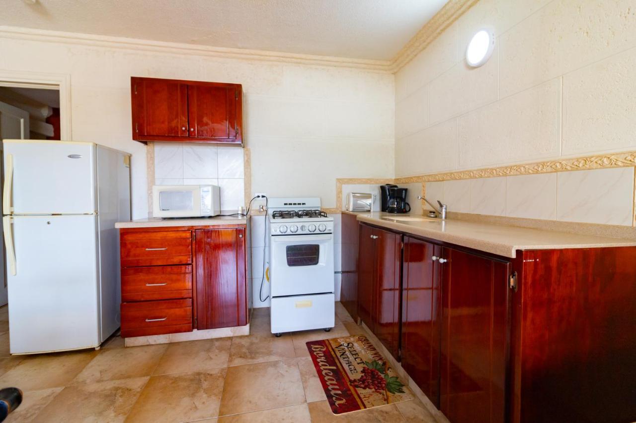 Blr Guest house *