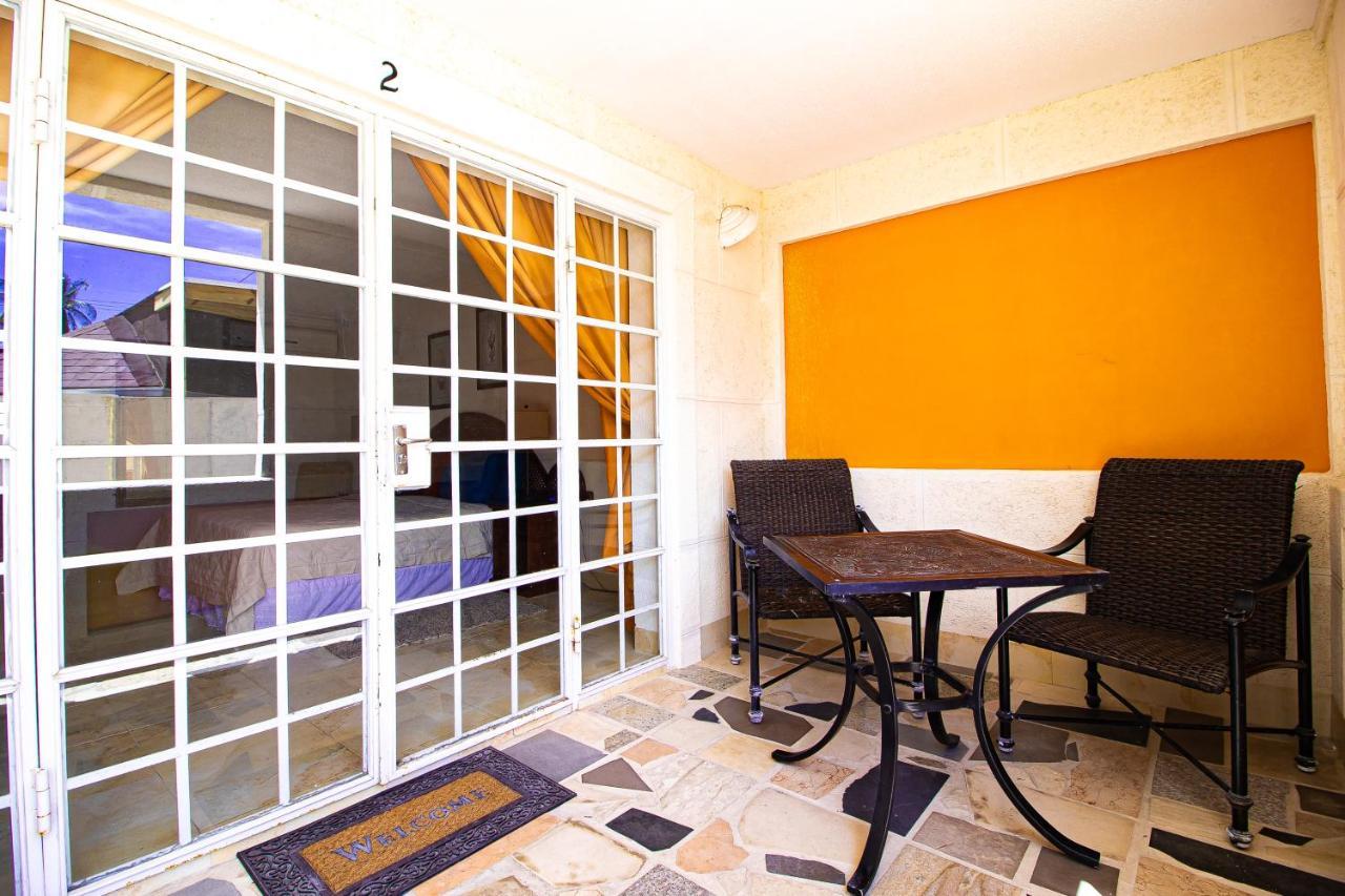 Blr Guest house *